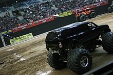 MONSTER JAM